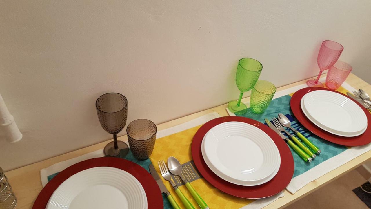 Home Deluxe Taranto Luaran gambar